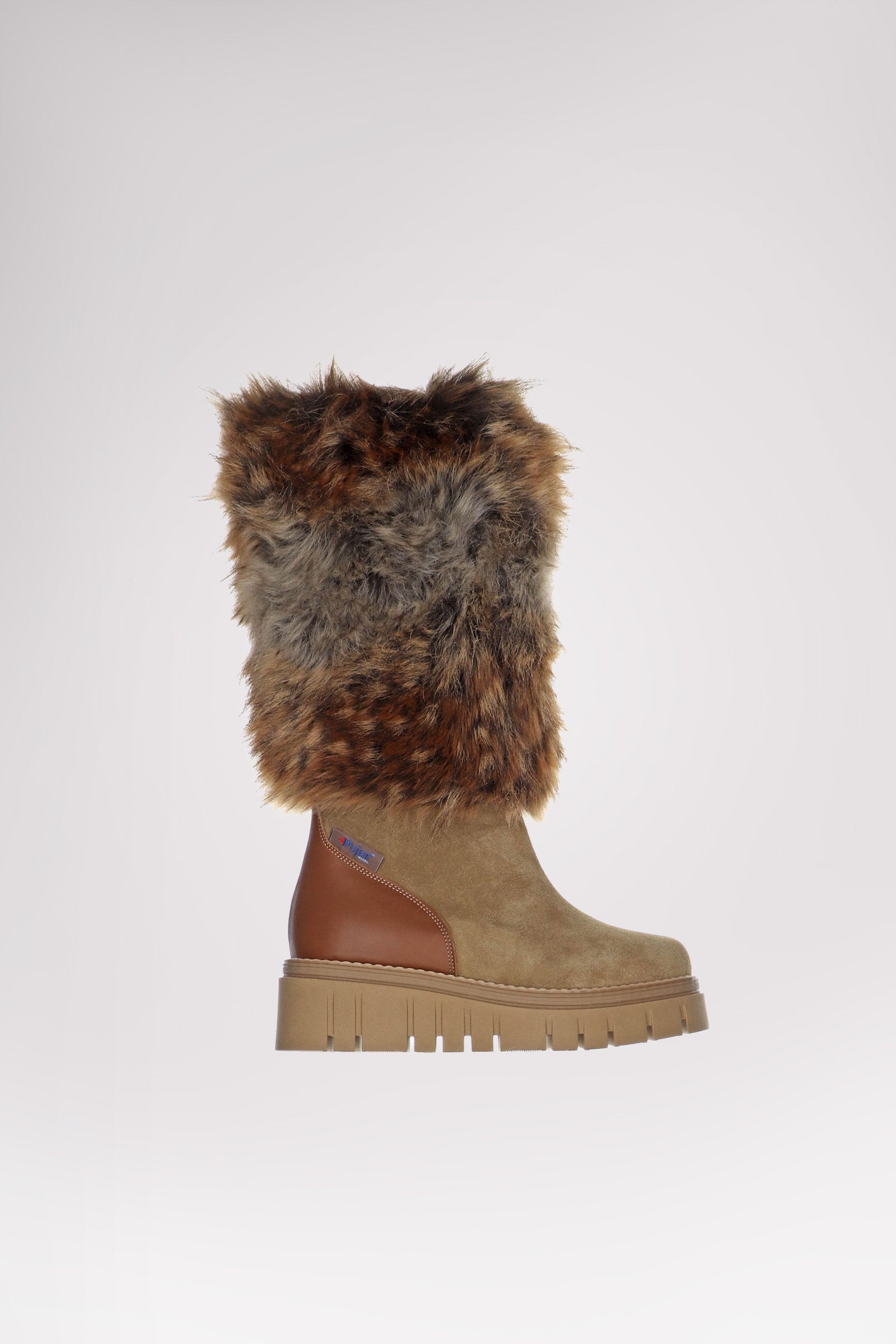 Chloe shops fur boots