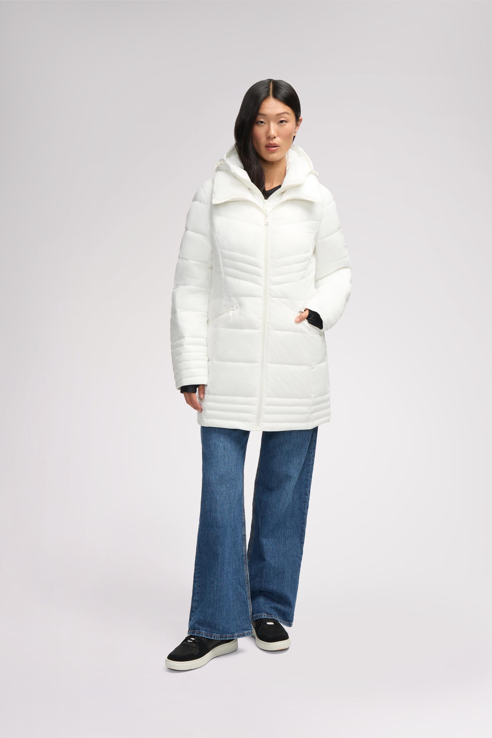 Brauna Women's Lightweight Puffer LZZ Pajar Canada